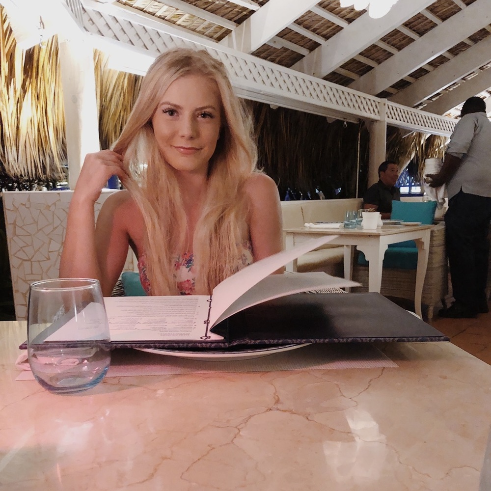 Meet your posher 🛍